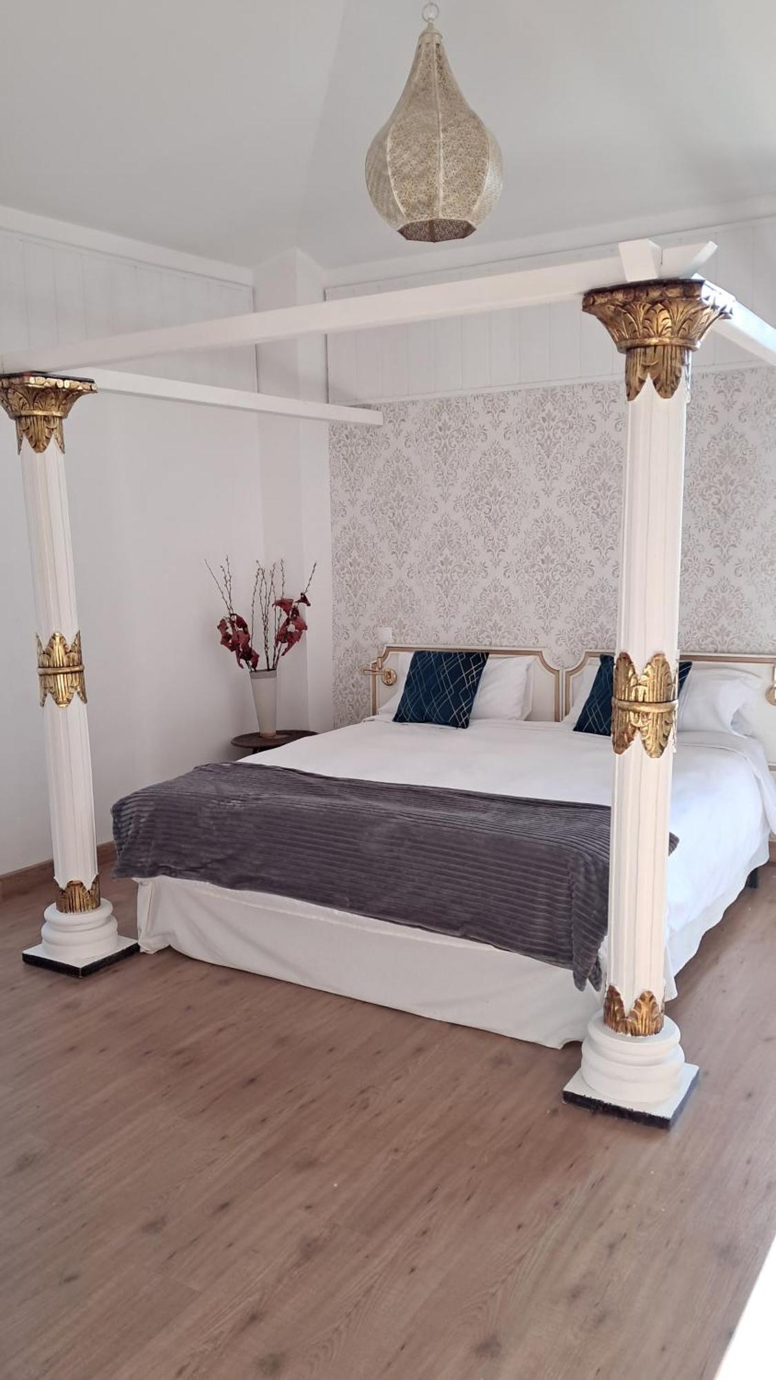 Hotel Rural Luna Llena Torremocha de Jarama Bilik gambar