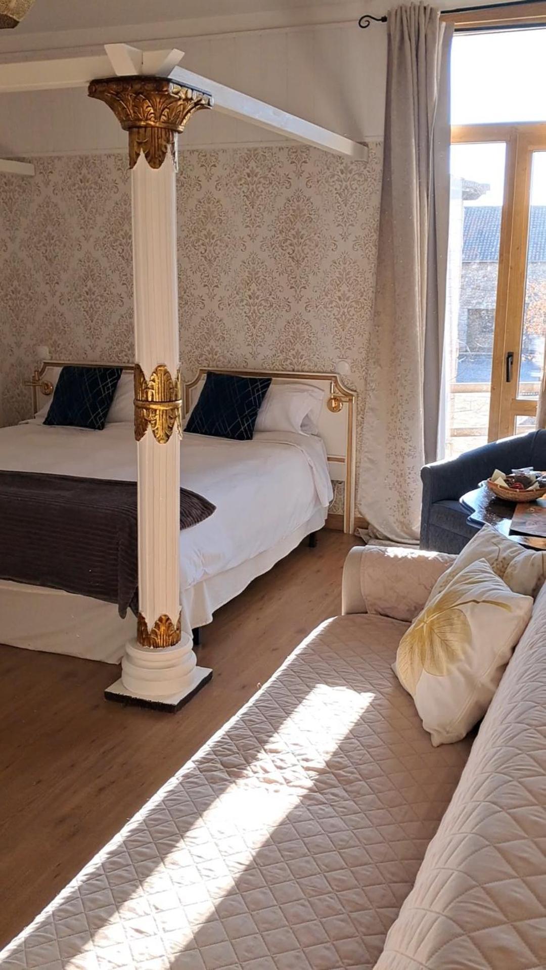 Hotel Rural Luna Llena Torremocha de Jarama Bilik gambar